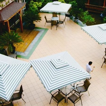 Modern City Inn Chengdu Exterior foto